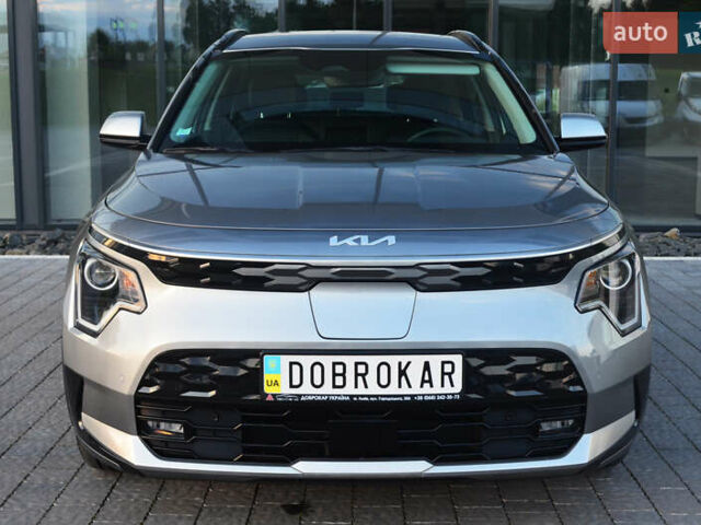 Серый Киа Niro, объемом двигателя 0 л и пробегом 50 тыс. км за 26720 $, фото 1 на Automoto.ua