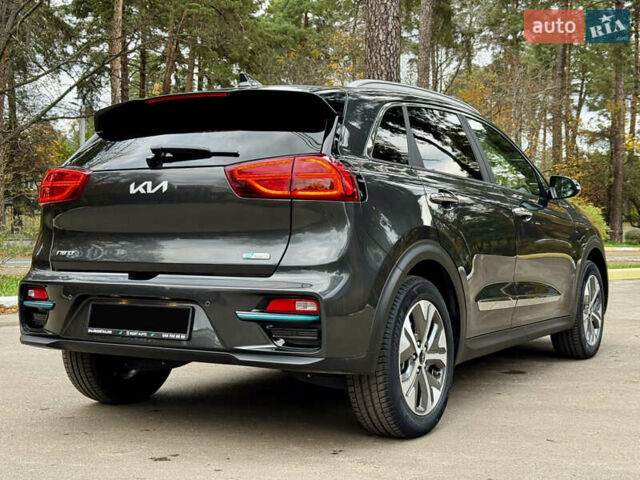 Серый Киа Niro, объемом двигателя 0 л и пробегом 37 тыс. км за 24800 $, фото 26 на Automoto.ua