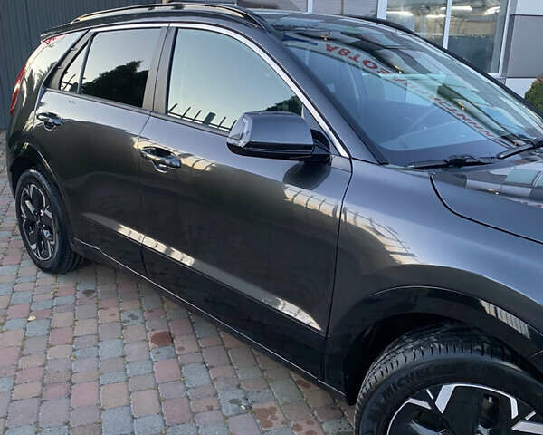 Сірий Кіа Niro, об'ємом двигуна 0 л та пробігом 62 тис. км за 22500 $, фото 1 на Automoto.ua