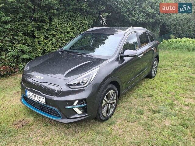 Сірий Кіа Niro, об'ємом двигуна 0 л та пробігом 72 тис. км за 22999 $, фото 102 на Automoto.ua