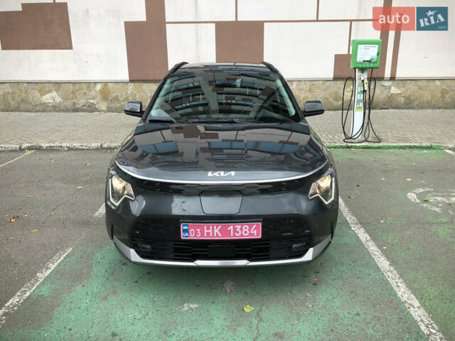 Киа Niro 2022 в Николаеве на Automoto.ua Серый Киа Niro, объемом двигателя 0 л и пробегом 105 тыс. км за 21700 $, фото 6 на Automoto.ua