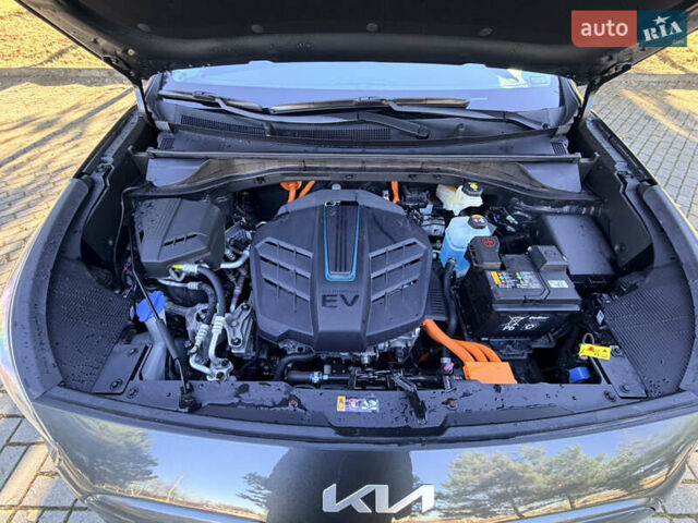 Серый Киа Niro, объемом двигателя 0 л и пробегом 32 тыс. км за 24950 $, фото 24 на Automoto.ua
