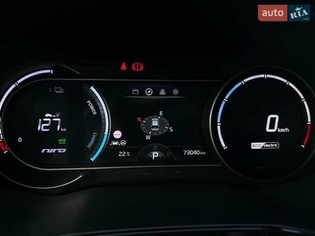 Серый Киа Niro, объемом двигателя 0 л и пробегом 73 тыс. км за 24900 $, фото 51 на Automoto.ua