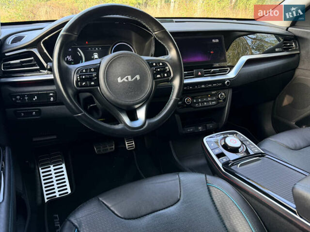 Серый Киа Niro, объемом двигателя 0 л и пробегом 50 тыс. км за 22990 $, фото 16 на Automoto.ua