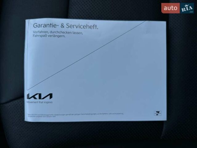 Сірий Кіа Niro, об'ємом двигуна 0 л та пробігом 73 тис. км за 23900 $, фото 62 на Automoto.ua