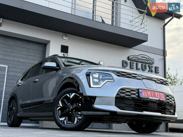 Серый Киа Niro, объемом двигателя 0 л и пробегом 95 тыс. км за 22700 $, фото 9 на Automoto.ua