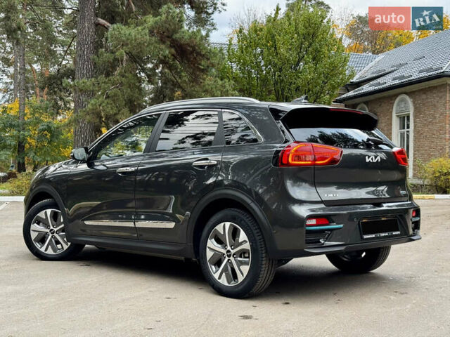 Серый Киа Niro, объемом двигателя 0 л и пробегом 37 тыс. км за 24800 $, фото 30 на Automoto.ua