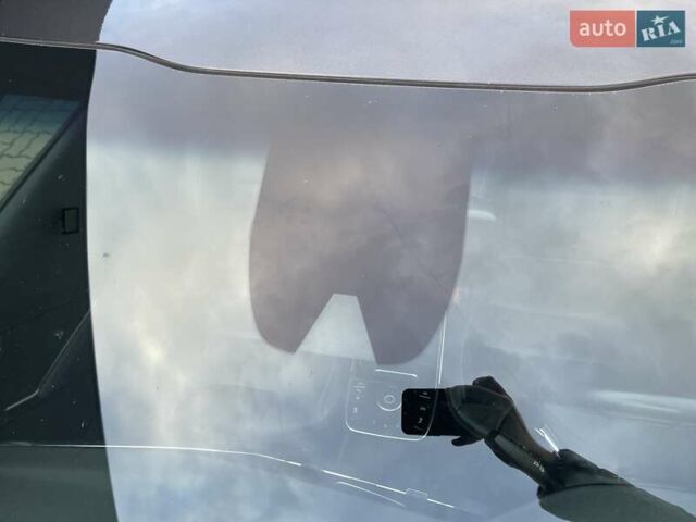 Серый Киа Niro, объемом двигателя 0 л и пробегом 74 тыс. км за 22700 $, фото 12 на Automoto.ua