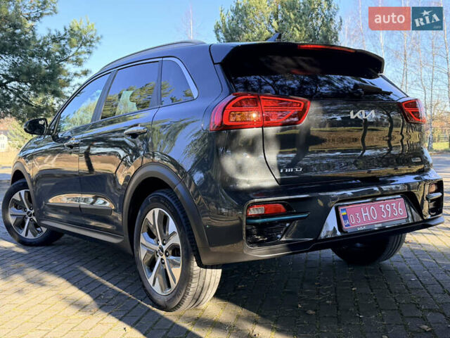 Серый Киа Niro, объемом двигателя 0 л и пробегом 32 тыс. км за 24950 $, фото 8 на Automoto.ua