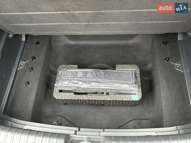 Киа Niro 2022 в Житомире на Automoto.ua Серый Киа Niro, объемом двигателя 0 л и пробегом 47 тыс. км за 27650 $, фото 67 на Automoto.ua