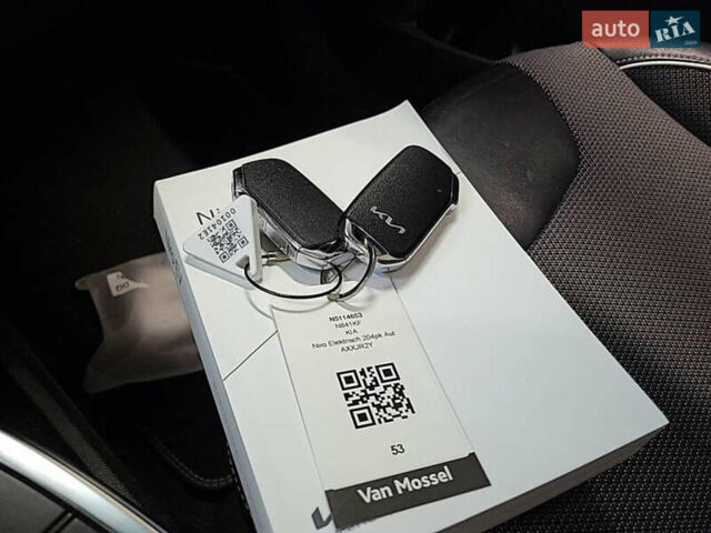 Серый Киа Niro, объемом двигателя 0 л и пробегом 100 тыс. км за 21000 $, фото 16 на Automoto.ua