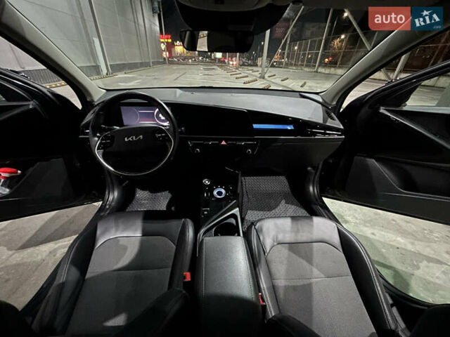 Серый Киа Niro, объемом двигателя 0 л и пробегом 133 тыс. км за 22299 $, фото 19 на Automoto.ua