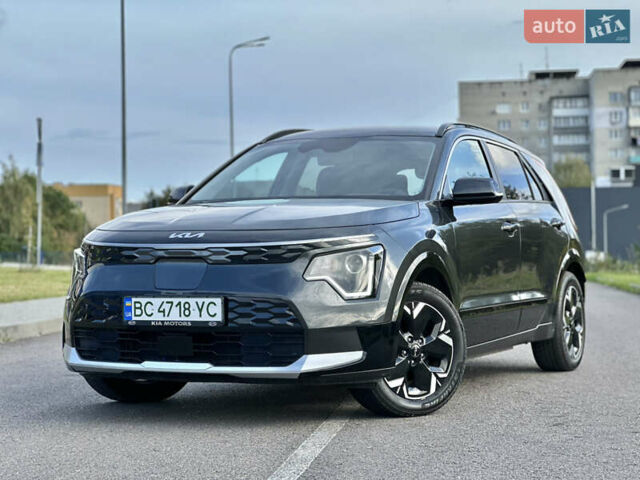 Сірий Кіа Niro, об'ємом двигуна 0 л та пробігом 120 тис. км за 21700 $, фото 15 на Automoto.ua