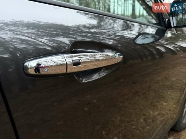 Сірий Кіа Niro, об'ємом двигуна 0 л та пробігом 72 тис. км за 22999 $, фото 36 на Automoto.ua