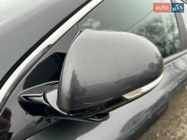 Серый Киа Niro, объемом двигателя 0 л и пробегом 37 тыс. км за 24900 $, фото 26 на Automoto.ua