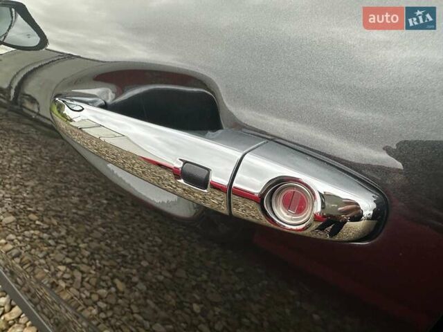 Сірий Кіа Niro, об'ємом двигуна 0 л та пробігом 44 тис. км за 24200 $, фото 28 на Automoto.ua