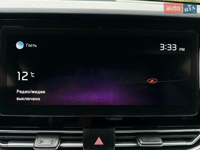 Сірий Кіа Niro, об'ємом двигуна 0 л та пробігом 44 тис. км за 24200 $, фото 50 на Automoto.ua