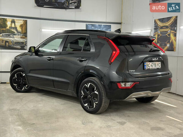 Серый Киа Niro, объемом двигателя 0 л и пробегом 120 тыс. км за 20900 $, фото 46 на Automoto.ua