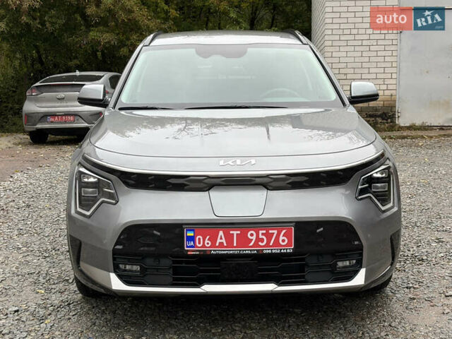 Киа Niro 2022 в Житомире на Automoto.ua Серый Киа Niro, объемом двигателя 0 л и пробегом 47 тыс. км за 27650 $, фото 8 на Automoto.ua