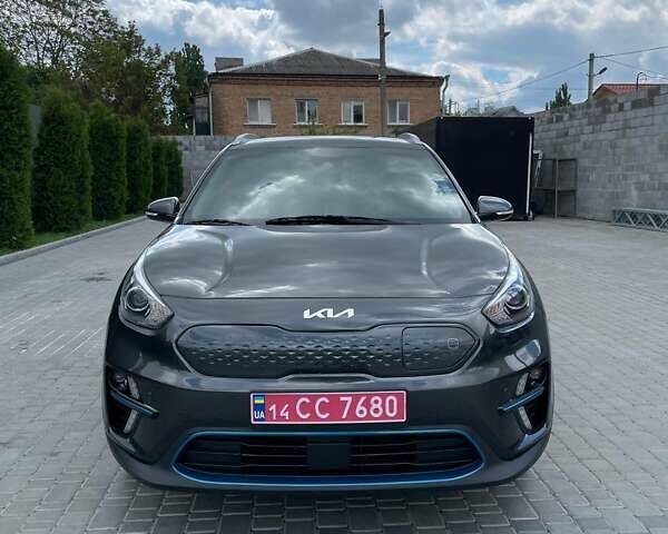 Серый Киа Niro, объемом двигателя 0 л и пробегом 130 тыс. км за 19800 $, фото 2 на Automoto.ua