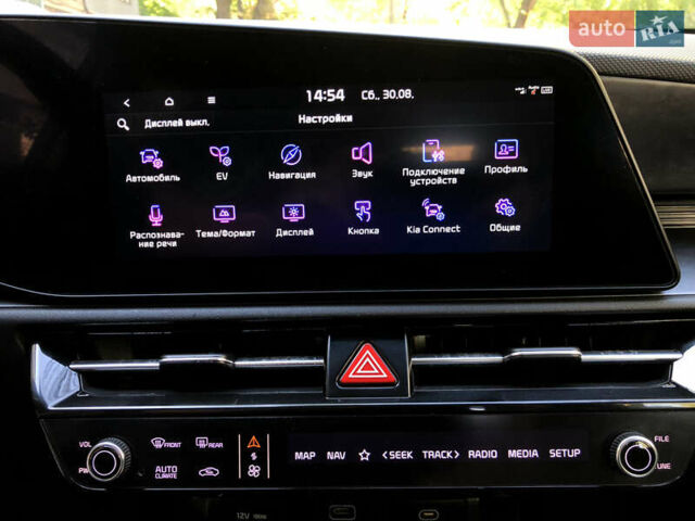 Киа Niro 2022 в Николаеве на Automoto.ua Серый Киа Niro, объемом двигателя 0 л и пробегом 105 тыс. км за 21700 $, фото 24 на Automoto.ua