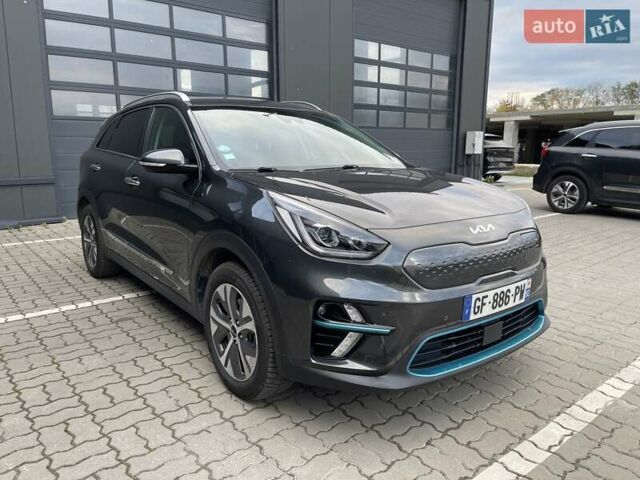 Серый Киа Niro, объемом двигателя 0 л и пробегом 74 тыс. км за 22700 $, фото 10 на Automoto.ua