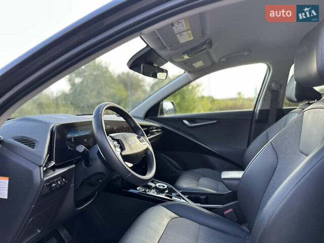 Сірий Кіа Niro, об'ємом двигуна 0 л та пробігом 120 тис. км за 21700 $, фото 78 на Automoto.ua