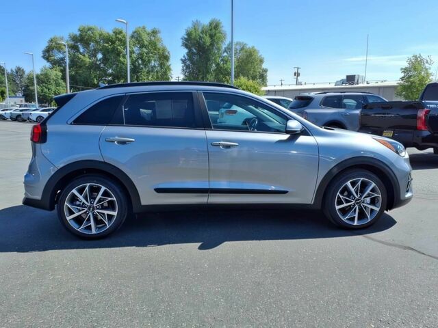 Сірий Кіа Niro, об'ємом двигуна 0 л та пробігом 40 тис. км за 14000 $, фото 3 на Automoto.ua