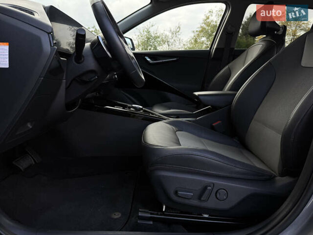 Серый Киа Niro, объемом двигателя 0 л и пробегом 95 тыс. км за 22700 $, фото 48 на Automoto.ua