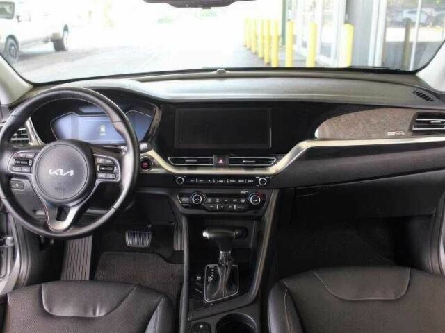 Серый Киа Niro, объемом двигателя 1.6 л и пробегом 45 тыс. км за 11500 $, фото 14 на Automoto.ua