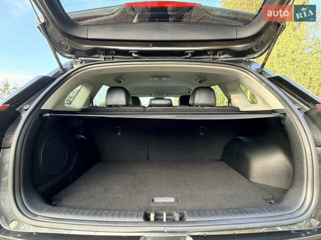 Серый Киа Niro, объемом двигателя 0 л и пробегом 50 тыс. км за 22990 $, фото 28 на Automoto.ua