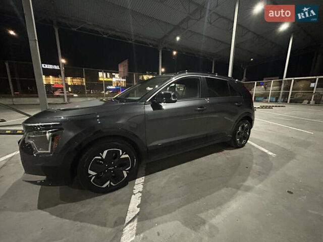 Серый Киа Niro, объемом двигателя 0 л и пробегом 133 тыс. км за 22299 $, фото 6 на Automoto.ua