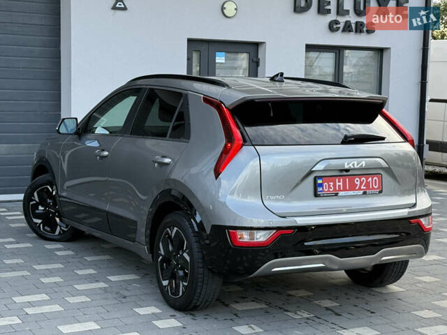 Серый Киа Niro, объемом двигателя 0 л и пробегом 95 тыс. км за 22700 $, фото 42 на Automoto.ua
