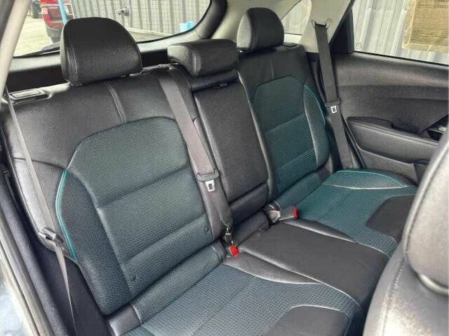Серый Киа Niro, объемом двигателя 0 л и пробегом 55 тыс. км за 9700 $, фото 14 на Automoto.ua