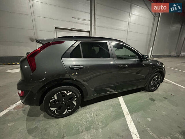 Серый Киа Niro, объемом двигателя 0 л и пробегом 133 тыс. км за 22299 $, фото 12 на Automoto.ua