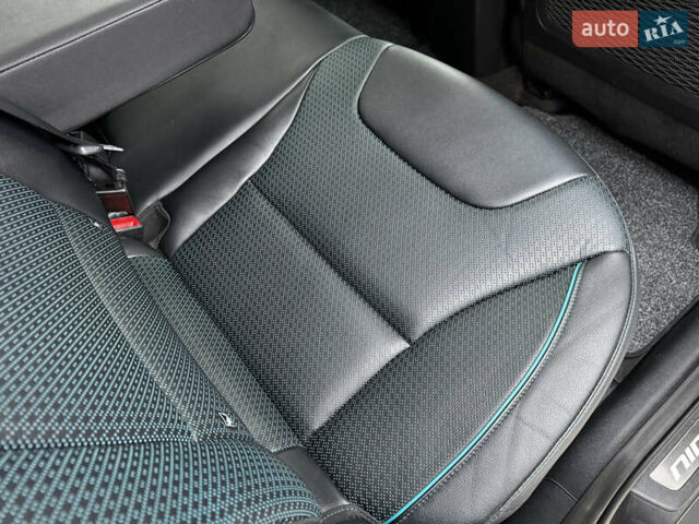 Серый Киа Niro, объемом двигателя 0 л и пробегом 37 тыс. км за 24800 $, фото 55 на Automoto.ua