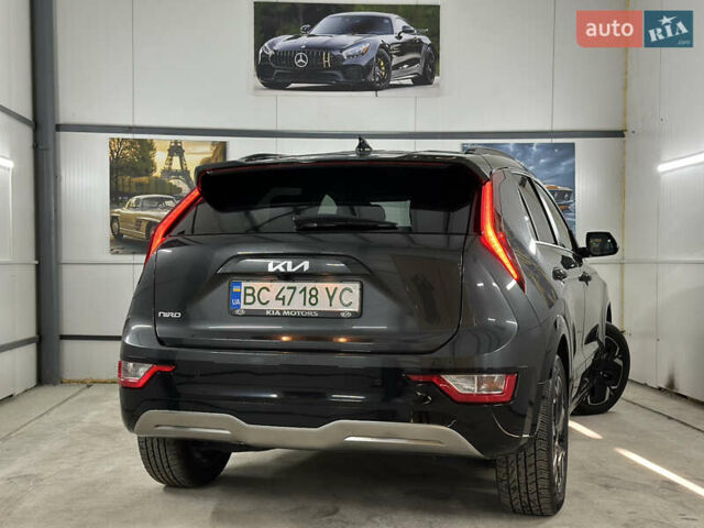 Серый Киа Niro, объемом двигателя 0 л и пробегом 120 тыс. км за 20900 $, фото 33 на Automoto.ua