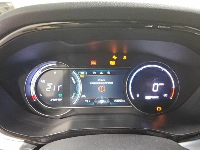Серый Киа Niro, объемом двигателя 0 л и пробегом 143 тыс. км за 13700 $, фото 7 на Automoto.ua