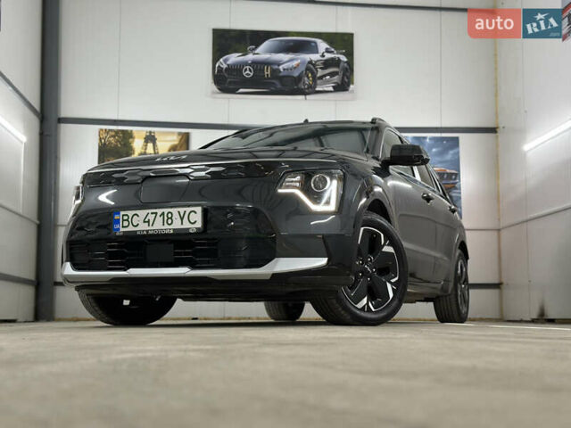 Серый Киа Niro, объемом двигателя 0 л и пробегом 120 тыс. км за 20900 $, фото 27 на Automoto.ua