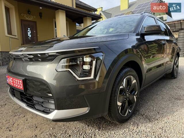 Сірий Кіа Niro, об'ємом двигуна 0 л та пробігом 42 тис. км за 25950 $, фото 12 на Automoto.ua
