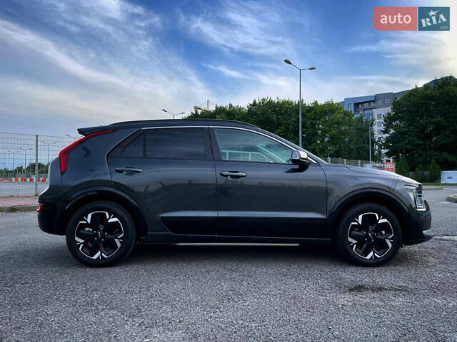Сірий Кіа Niro, об'ємом двигуна 0 л та пробігом 1 тис. км за 26300 $, фото 3 на Automoto.ua