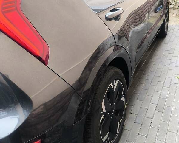 Серый Киа Niro, объемом двигателя 0 л и пробегом 86 тыс. км за 16500 $, фото 2 на Automoto.ua