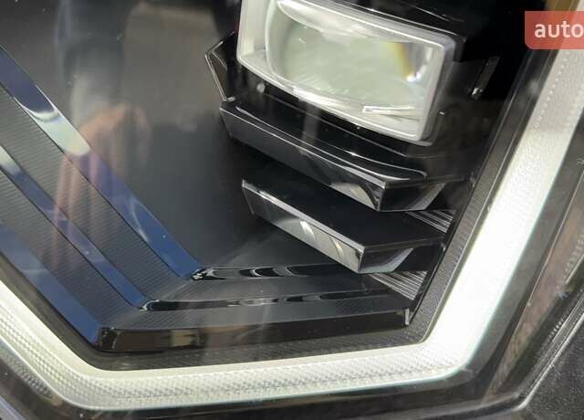 Сірий Кіа Niro, об'ємом двигуна 0 л та пробігом 42 тис. км за 25950 $, фото 14 на Automoto.ua