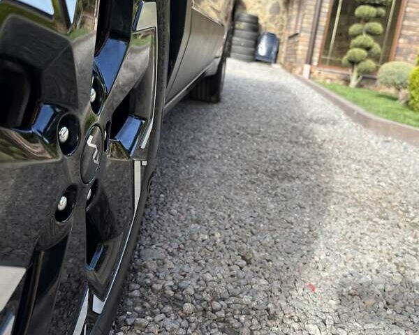 Сірий Кіа Niro, об'ємом двигуна 0 л та пробігом 42 тис. км за 25950 $, фото 13 на Automoto.ua