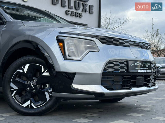 Сірий Кіа Niro, об'ємом двигуна 0 л та пробігом 35 тис. км за 23900 $, фото 18 на Automoto.ua