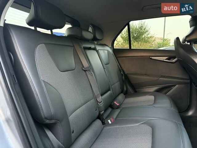 Серый Киа Niro, объемом двигателя 0 л и пробегом 118 тыс. км за 21999 $, фото 42 на Automoto.ua