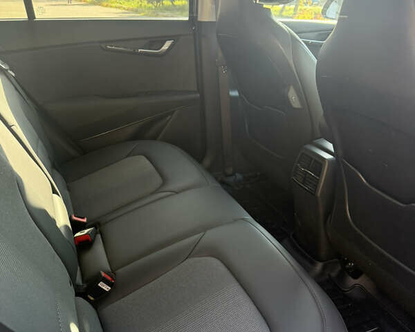 Сірий Кіа Niro, об'ємом двигуна 0 л та пробігом 11 тис. км за 20200 $, фото 5 на Automoto.ua