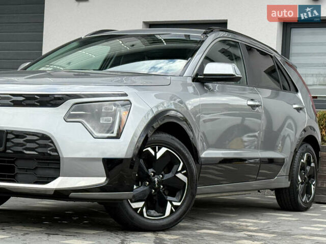 Сірий Кіа Niro, об'ємом двигуна 0 л та пробігом 35 тис. км за 23900 $, фото 10 на Automoto.ua
