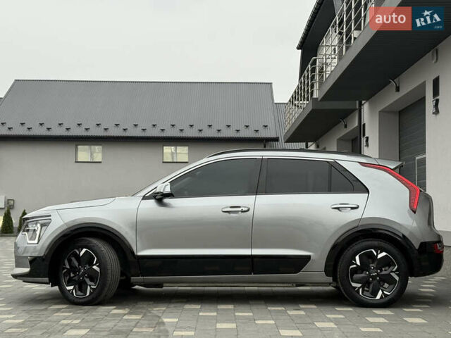 Серый Киа Niro, объемом двигателя 0 л и пробегом 54 тыс. км за 26700 $, фото 8 на Automoto.ua