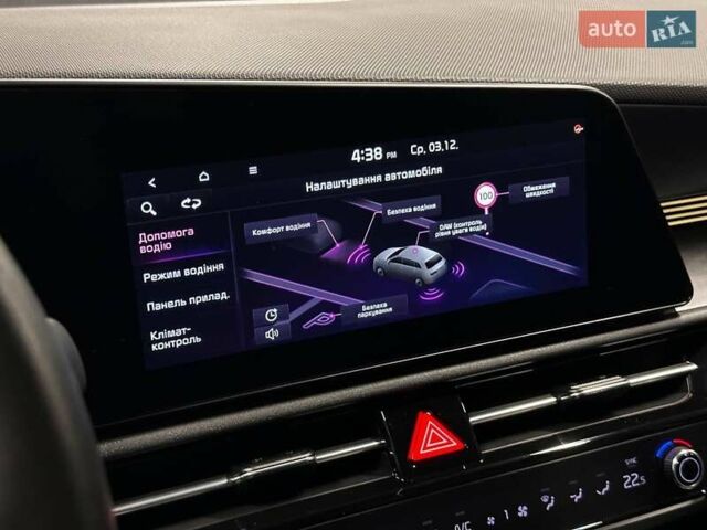 Серый Киа Niro, объемом двигателя 0 л и пробегом 32 тыс. км за 27700 $, фото 26 на Automoto.ua